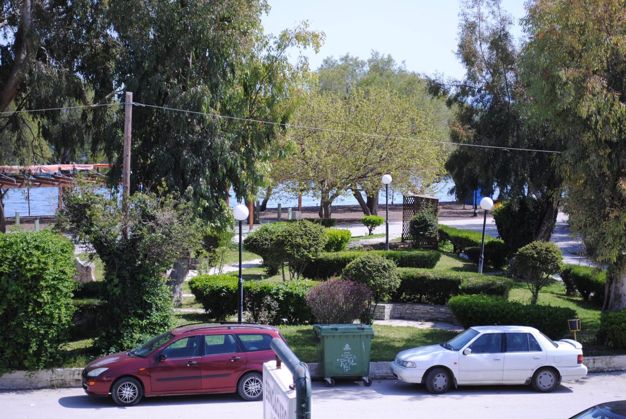 Pyrassos Hotel Néa Ankhíalos Kültér fotó