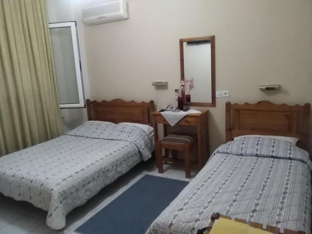 Pyrassos Hotel Néa Ankhíalos Kültér fotó