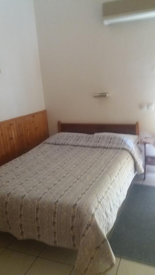 Pyrassos Hotel Néa Ankhíalos Kültér fotó